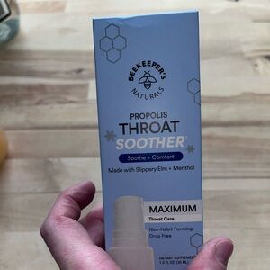 Beekeeper's Naturals Propolis Throat Soother - Light Blue